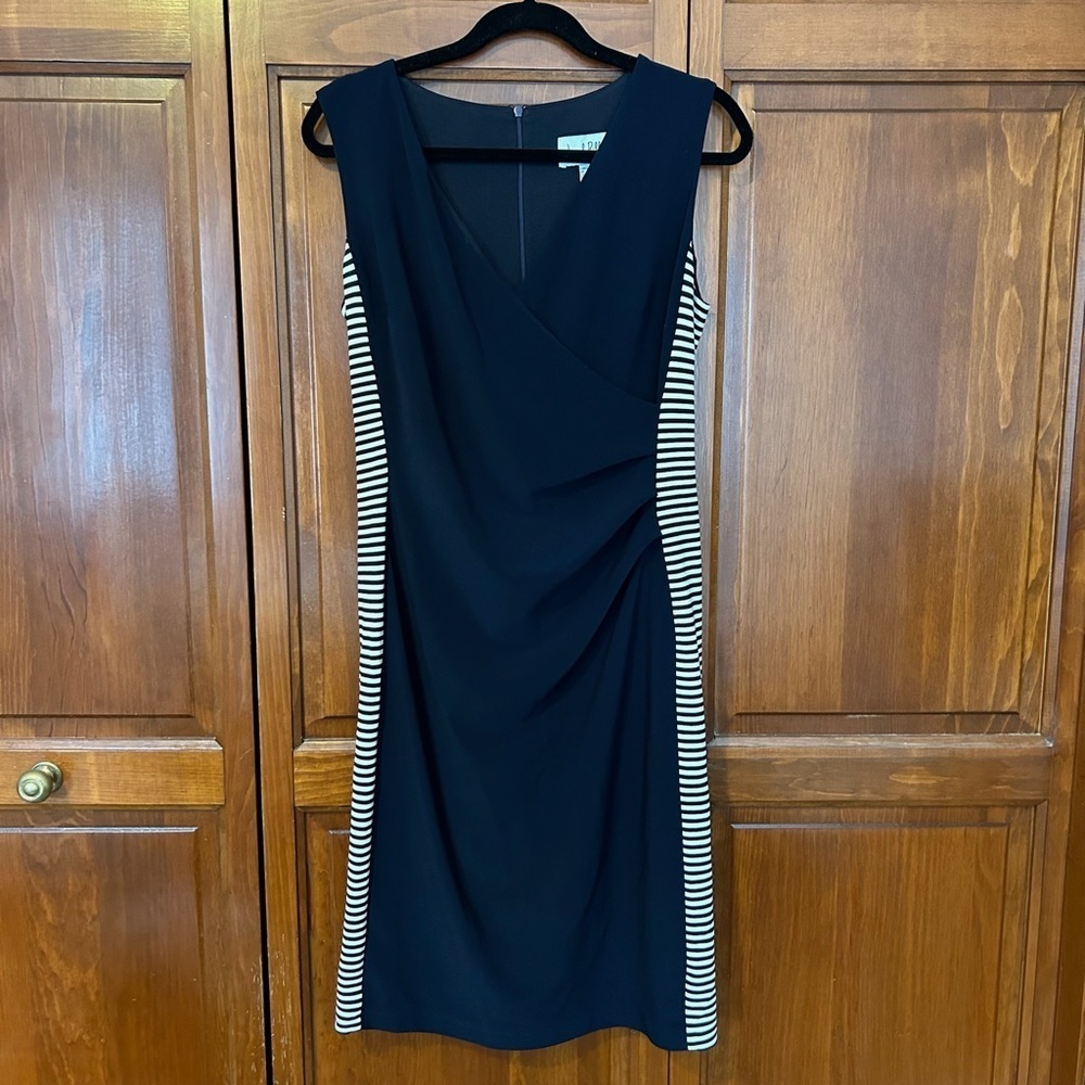 Joseph Ribkoff Navy Blue and White Sleeveless Dress Size 10